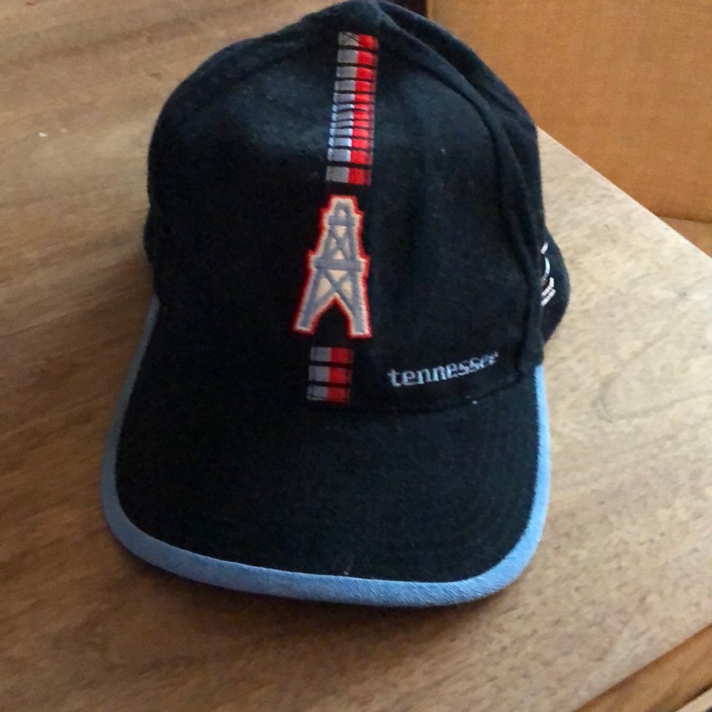 Tennessee Oilers Hat Vintage Pro Line Logo Athletic Lo Pro Strapback Black Cap
